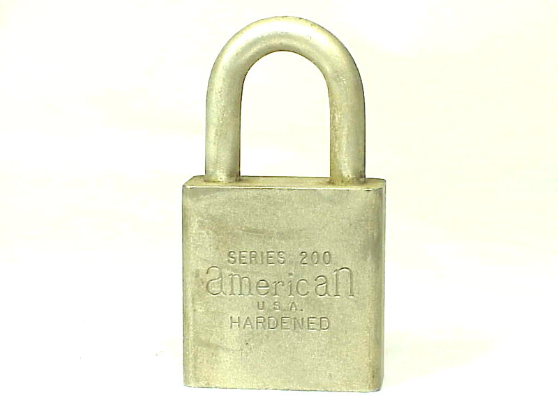 W.W. Ii - U.S. 2 H.H. PADLOCK
