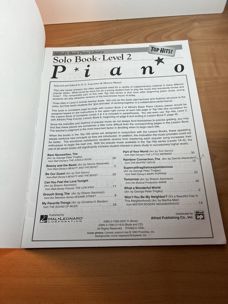 Alfred's Basic Piano Library Level 2 Solo Book Top Hits!