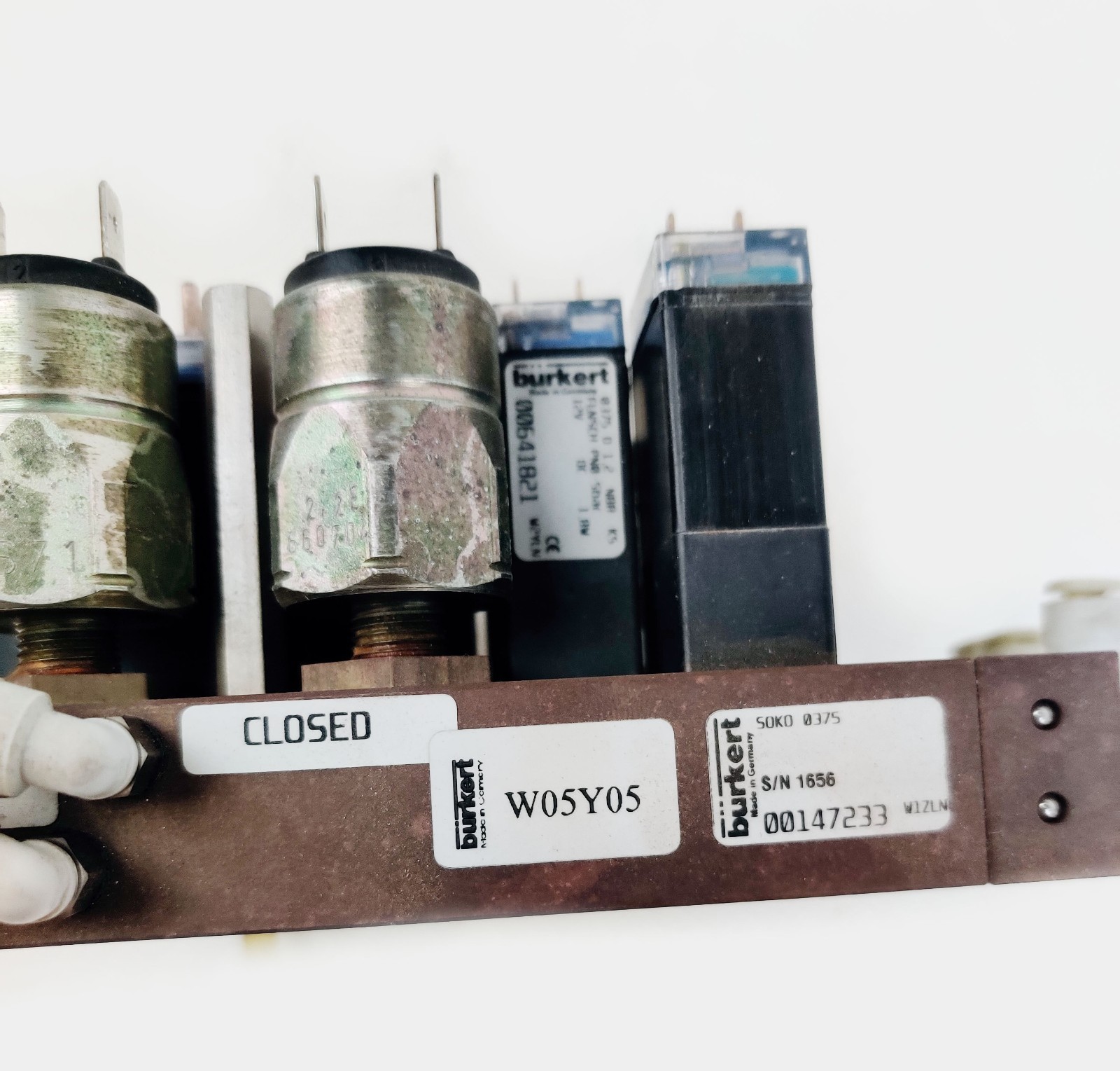 PerkinElmer AAnalyst 700 800 Manifold Solenoid Valves for Gasbox B3120698 Tested