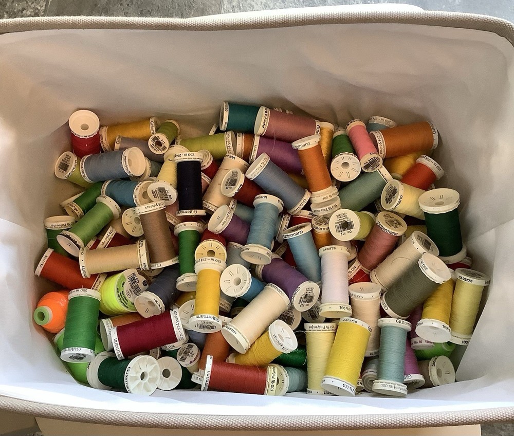 Embroidery Thread. (187 spools)