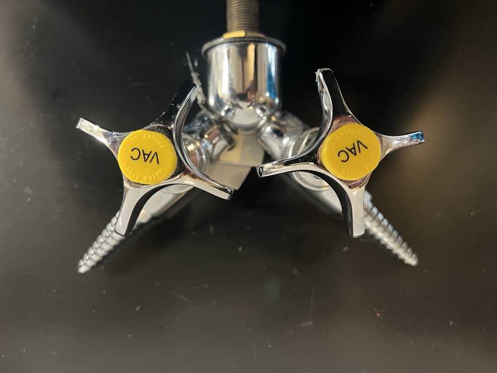 Sidewall / Chase wall WaterSaver Vacuum Turret.