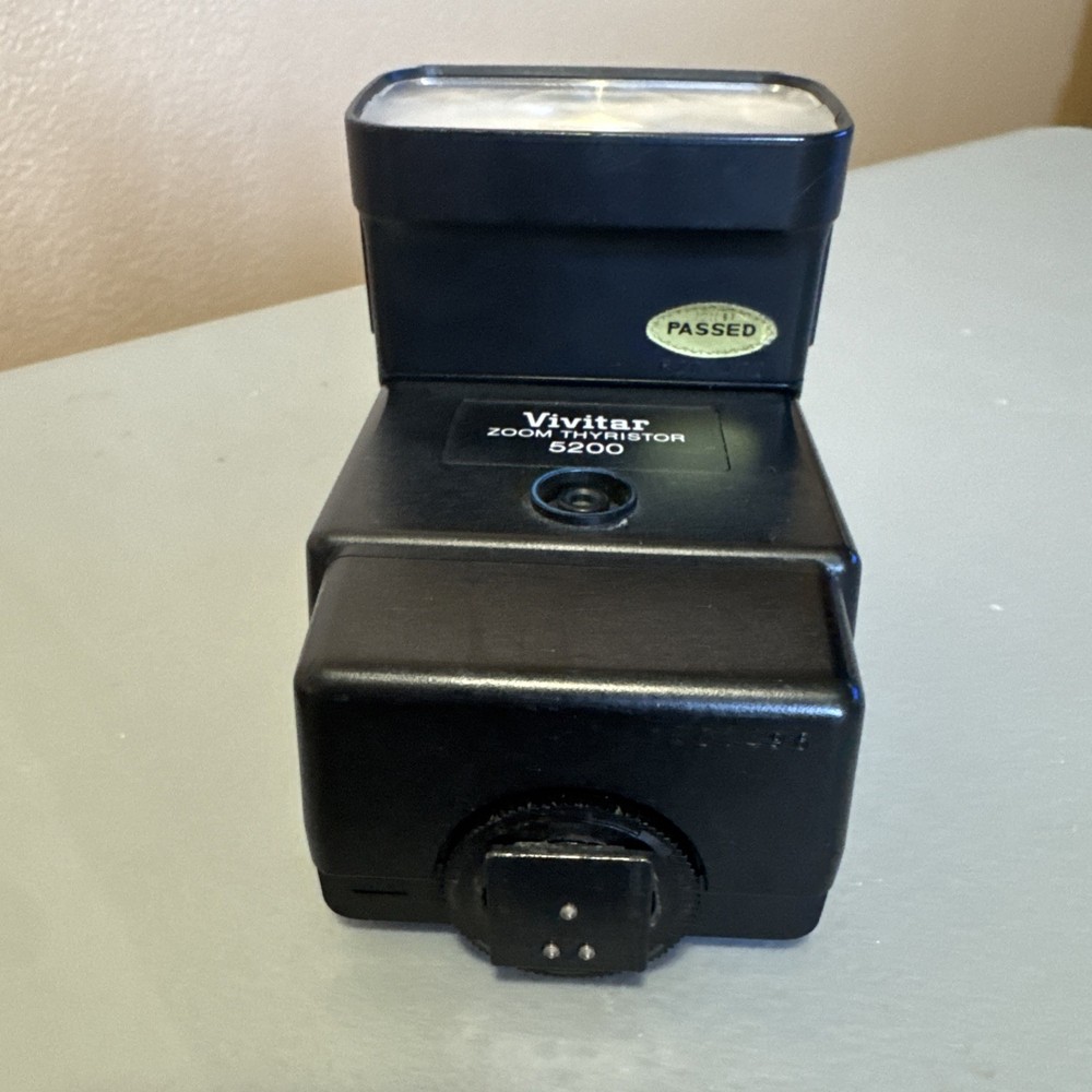 Vivitar 5200 Zoom Thyristor Flash - PM/C Module untested.