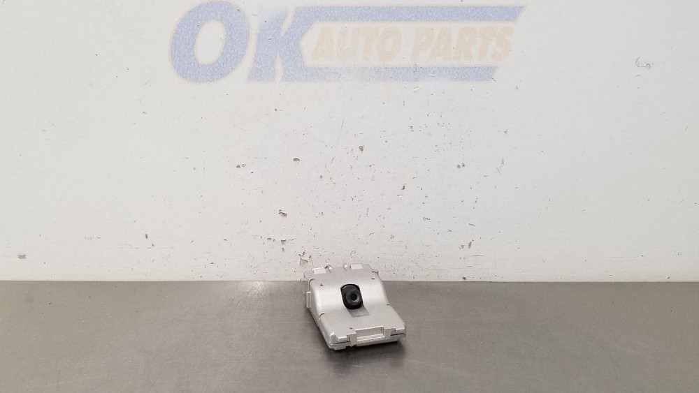 20 GMC SIERRA 1500 FRONT FACING CAMERA WINDSHIELD MOUNTED 84742987