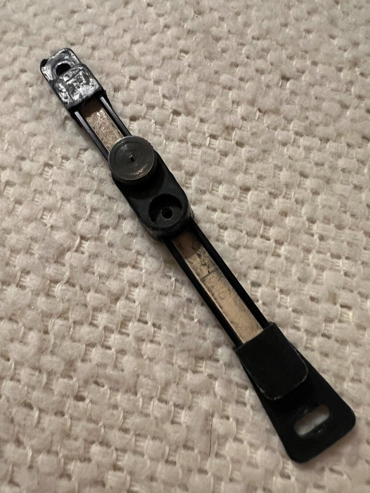 Recurve or Long Bow Archery Sight