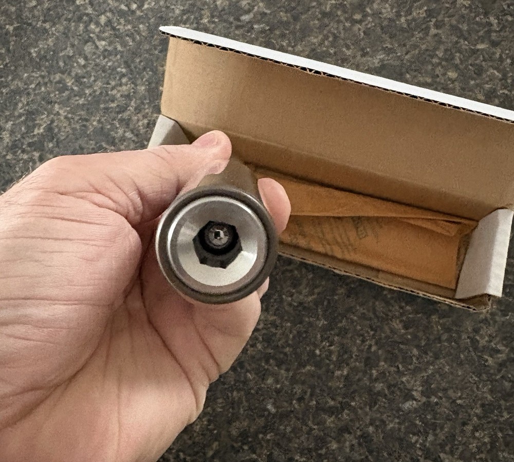 Titan 800-365A Piston