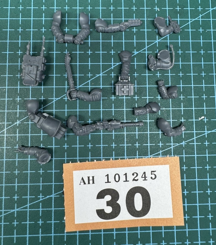 Les Grognards Command Weapon Arm Bundle Militarum Wargames Atlantic 40K Bits
