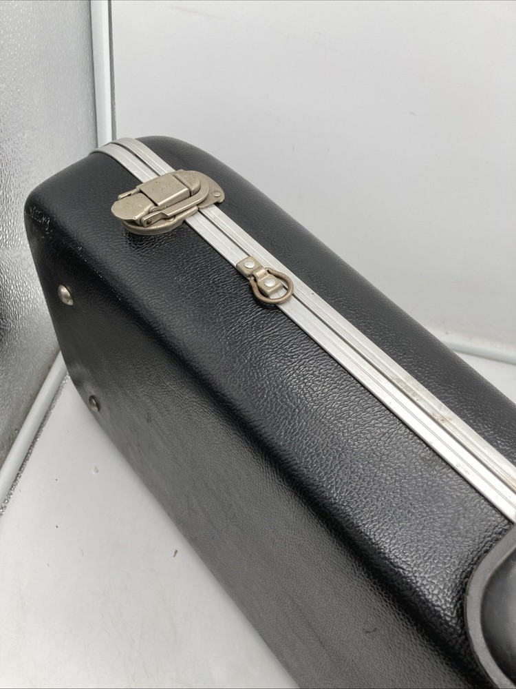 4/4 Violin Hard Shell Case w/ Plush Interior, 3 Compartments, Storage for 2 Bows