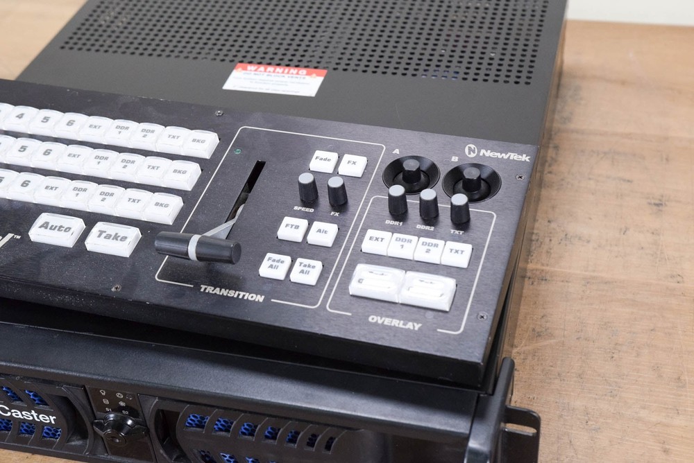 NewTek TriCaster TCXD455 Video Switcher w/ TCXD455 CS CG00S5Z