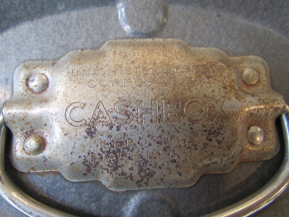 Vintage Metal Lock Box