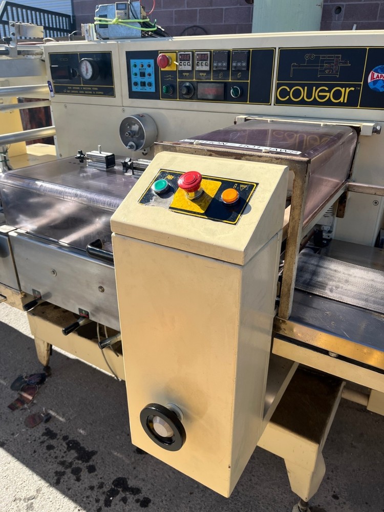 horizontal Flow wrap machine, flow wrapper packaging machine,flow wrappingsystem