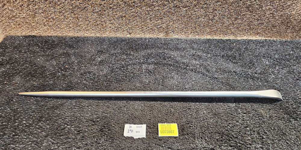 WESTWARD Alignment Pry Bar 36" Overall Length