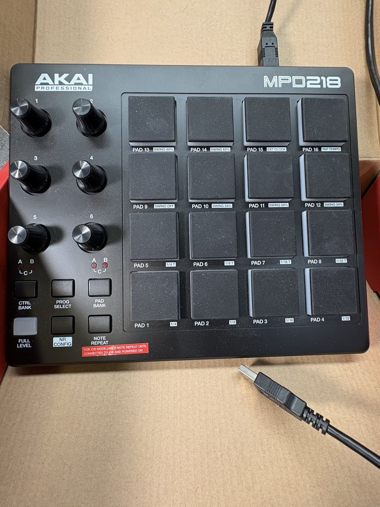 Akai MPD218 USB MIDI Pad Controller 16 Pads Note Repeat Full Level Digital