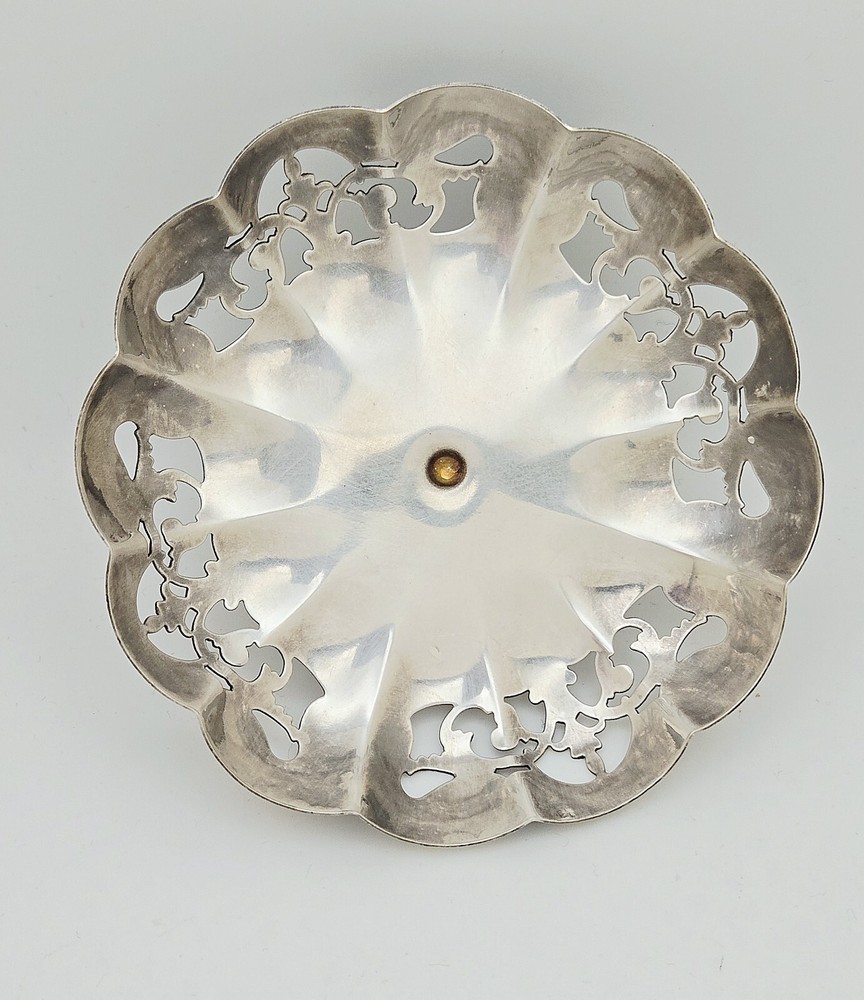 Vintrage Silverplate Candy Dish 4" Scalloped with Cutouts, Footed