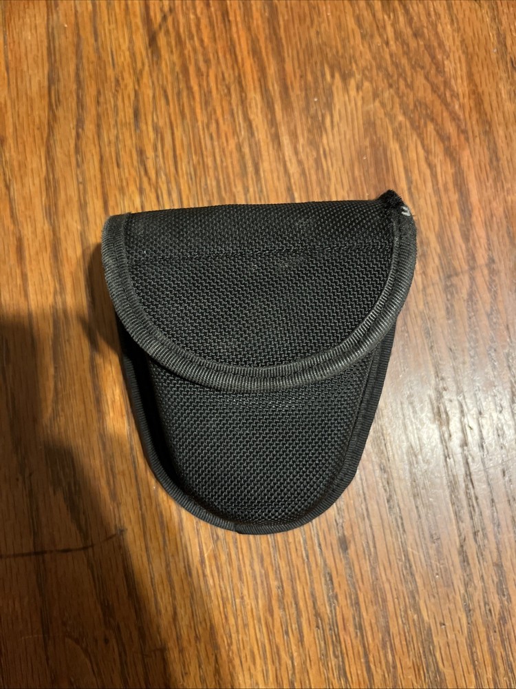 Gall’s Double Handcuff Case