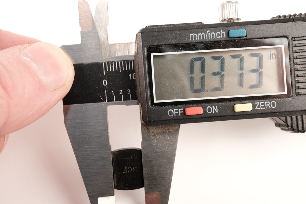 H91 Lyman 3CF Ivory Bead Front Sight