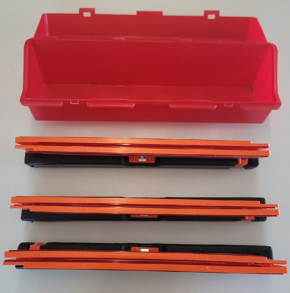 1005 James King Warning Triangle Flare Kit