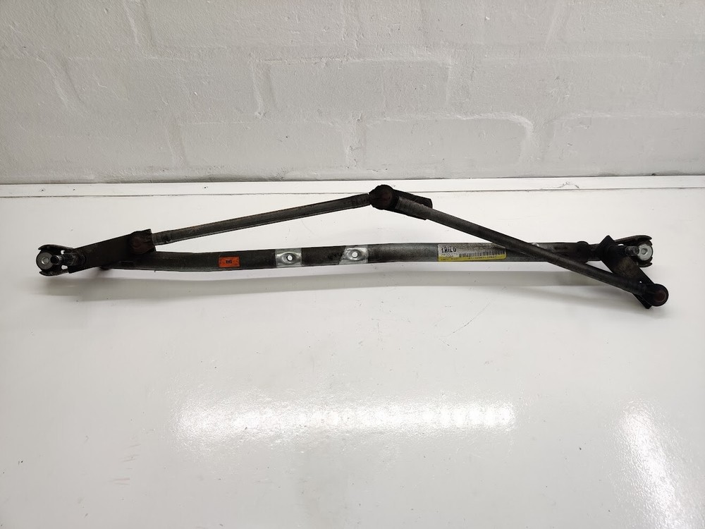 2008 DODGE NITRO 2.8 CRD FRONT WIPER LINKAGE