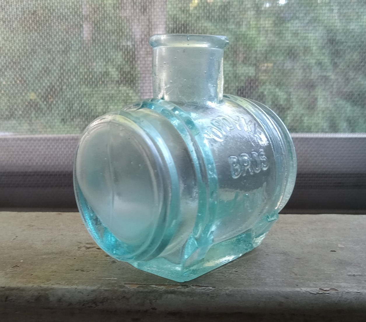 OPDYKE BROS INK 1880 AQUA BARREL FIGURAL INK BOTTLE FRENCHTOWN,NJ?