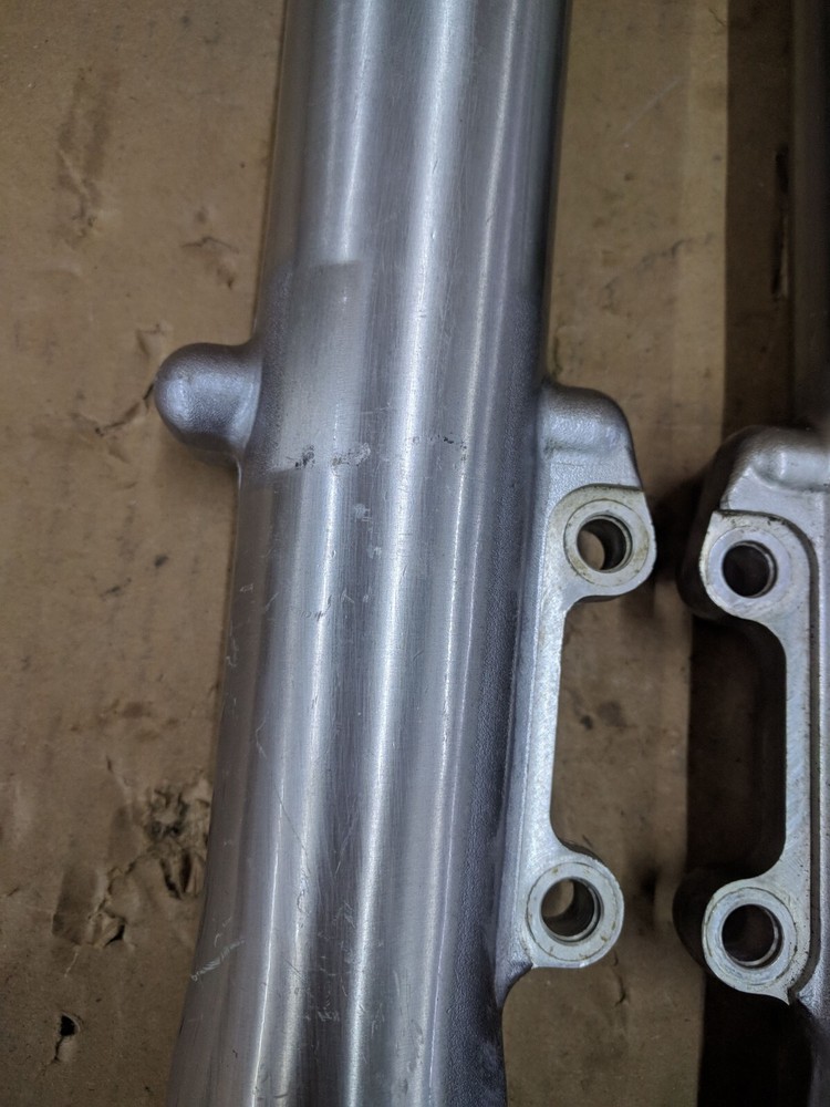 2000-2013 Harley-Davidson Touring Lower Fork Sliders Legs (Read)