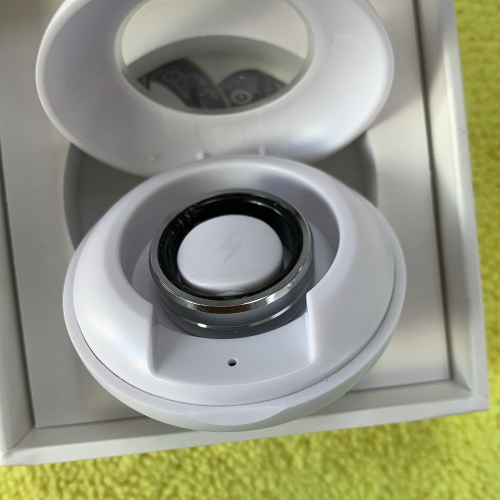 Smart Ring Size 9, Silver (New in the Box)