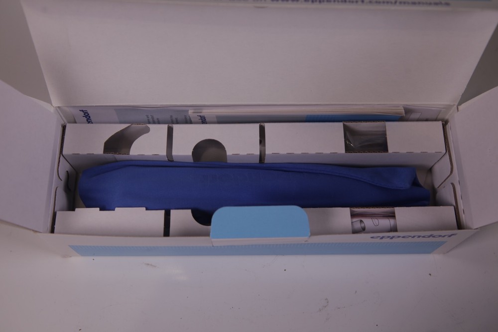 Eppendorf Reference 2 Fixed Volume Pipette Pipet 2mL New, Open Box