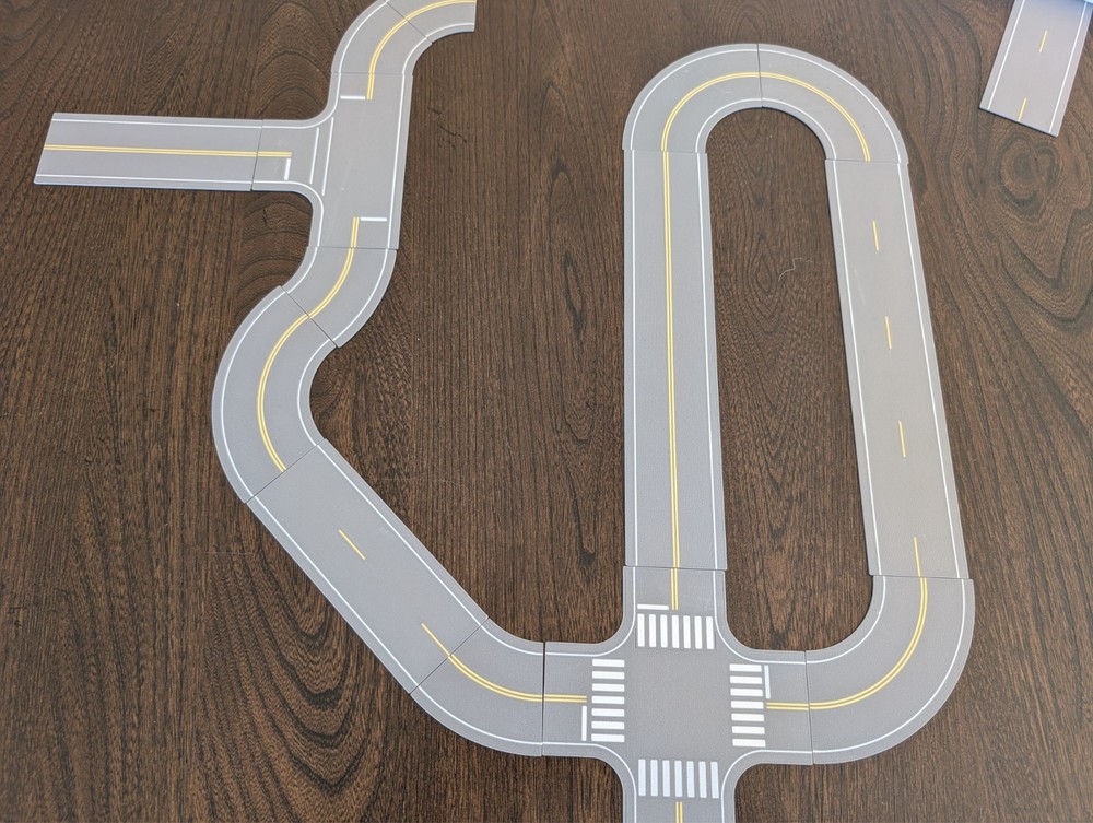 MRG RoadWayz - N Scale Road System - 3 Way One Stop basic Intersection 50mm