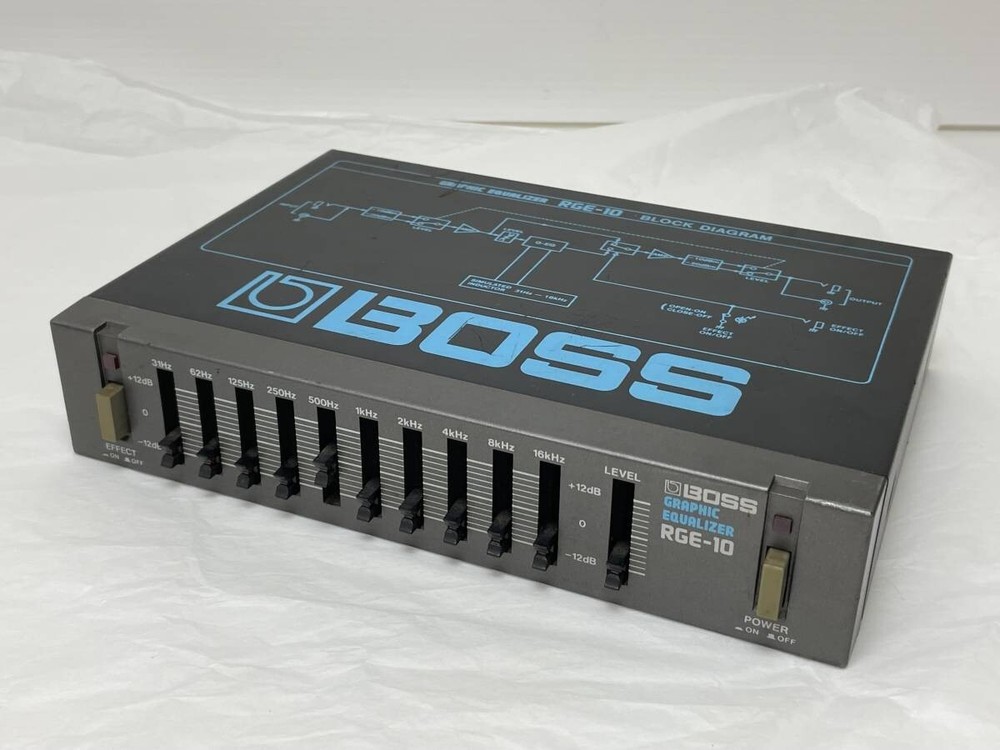 BOSS RGE-10 Graphic Equalizer Micro Rack Guitar Effects