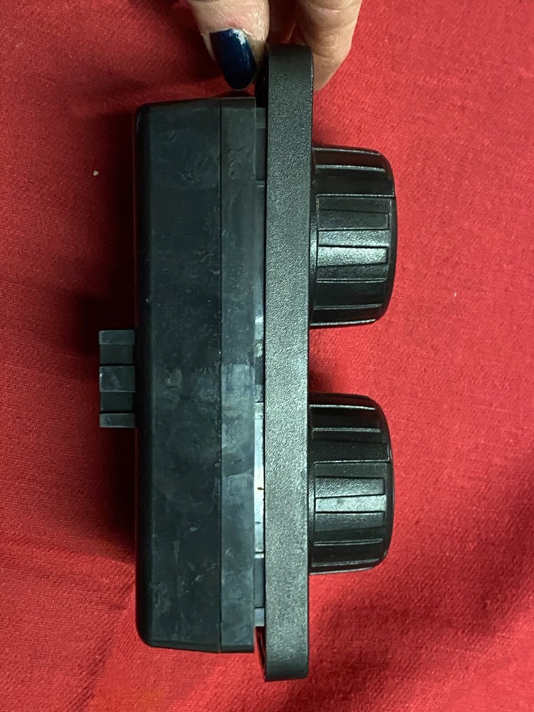 TEMPERATURE CONTROL SWITCH, FREIGHTLINER, MAHLE A22 73673 000 OEM ,KNOBS, BUTTON