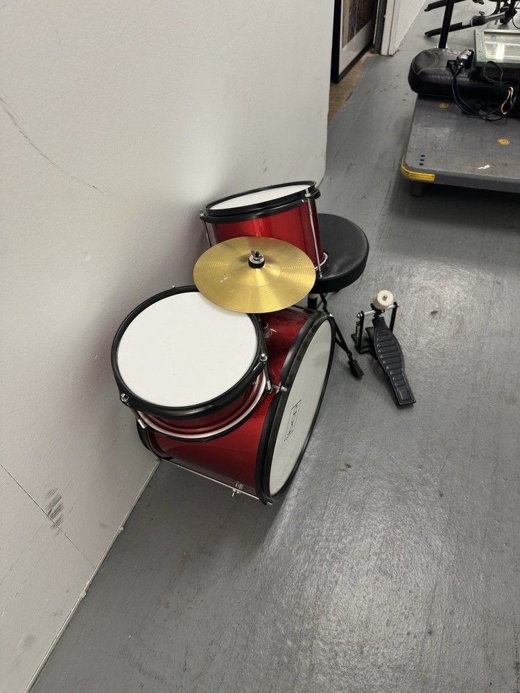 kids drum set used Missing Some Parts