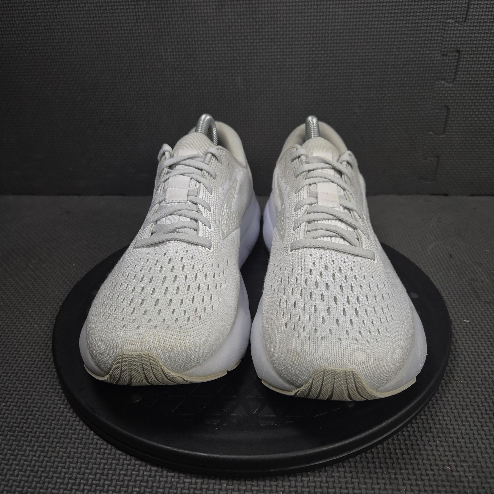 Brooks Ghost 15 Shoes Womens Size 10 Gray White Running DNA LOFT v2 Road Cushion