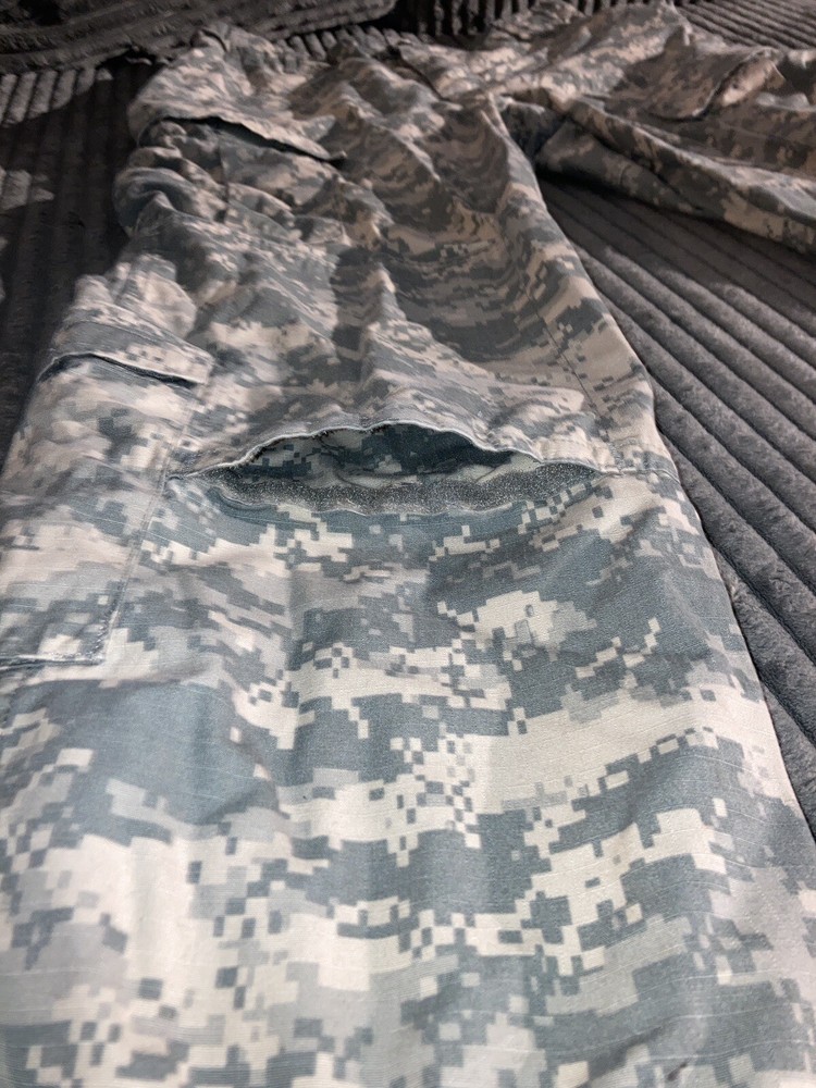 US Army Combat Uniform Trouser Cargo Pants ACU Camo Medium Regular (A)