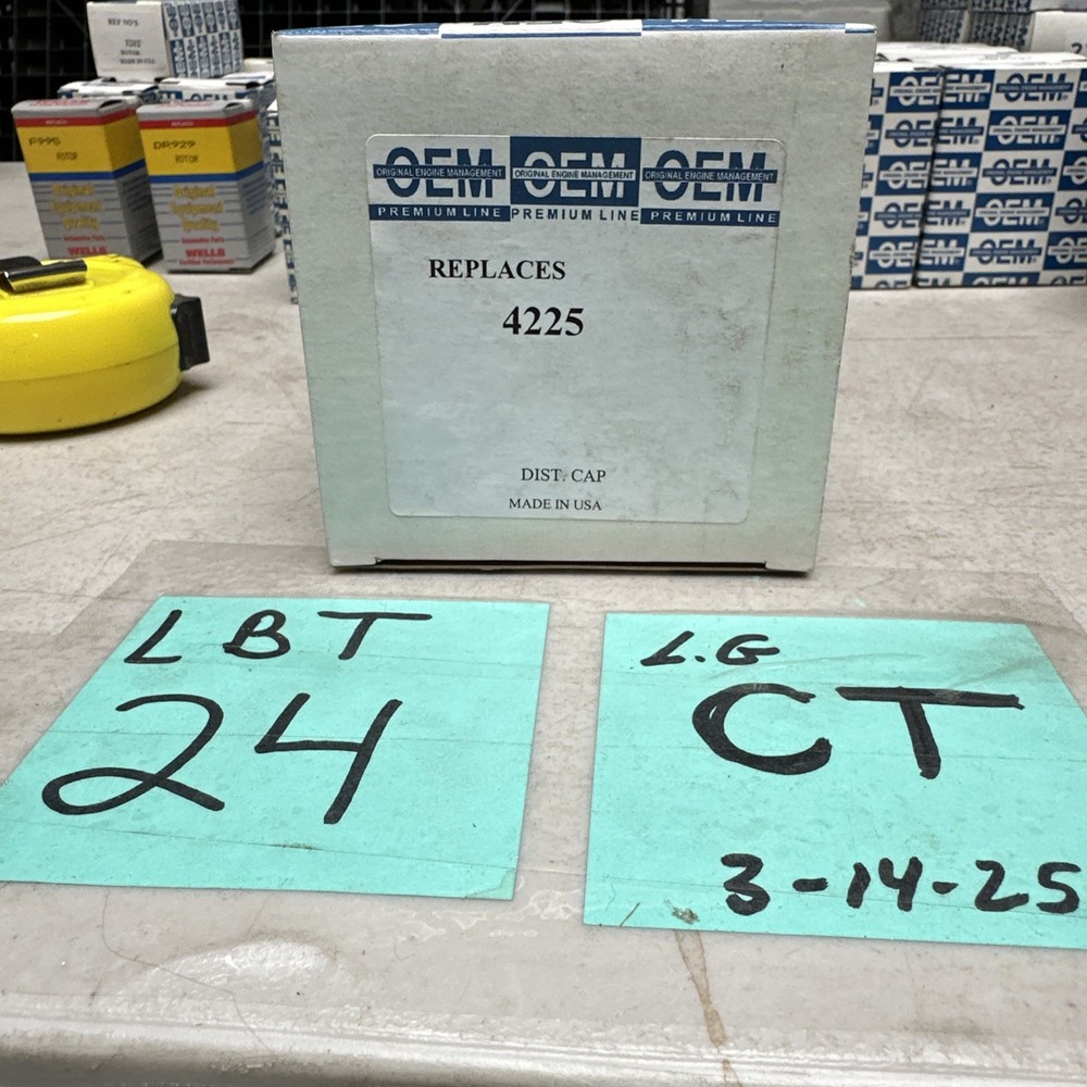 Original Engine Management Distributor Cap 4225