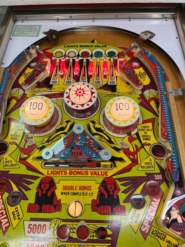 Gottlieb Cleopatra Pinball Machine