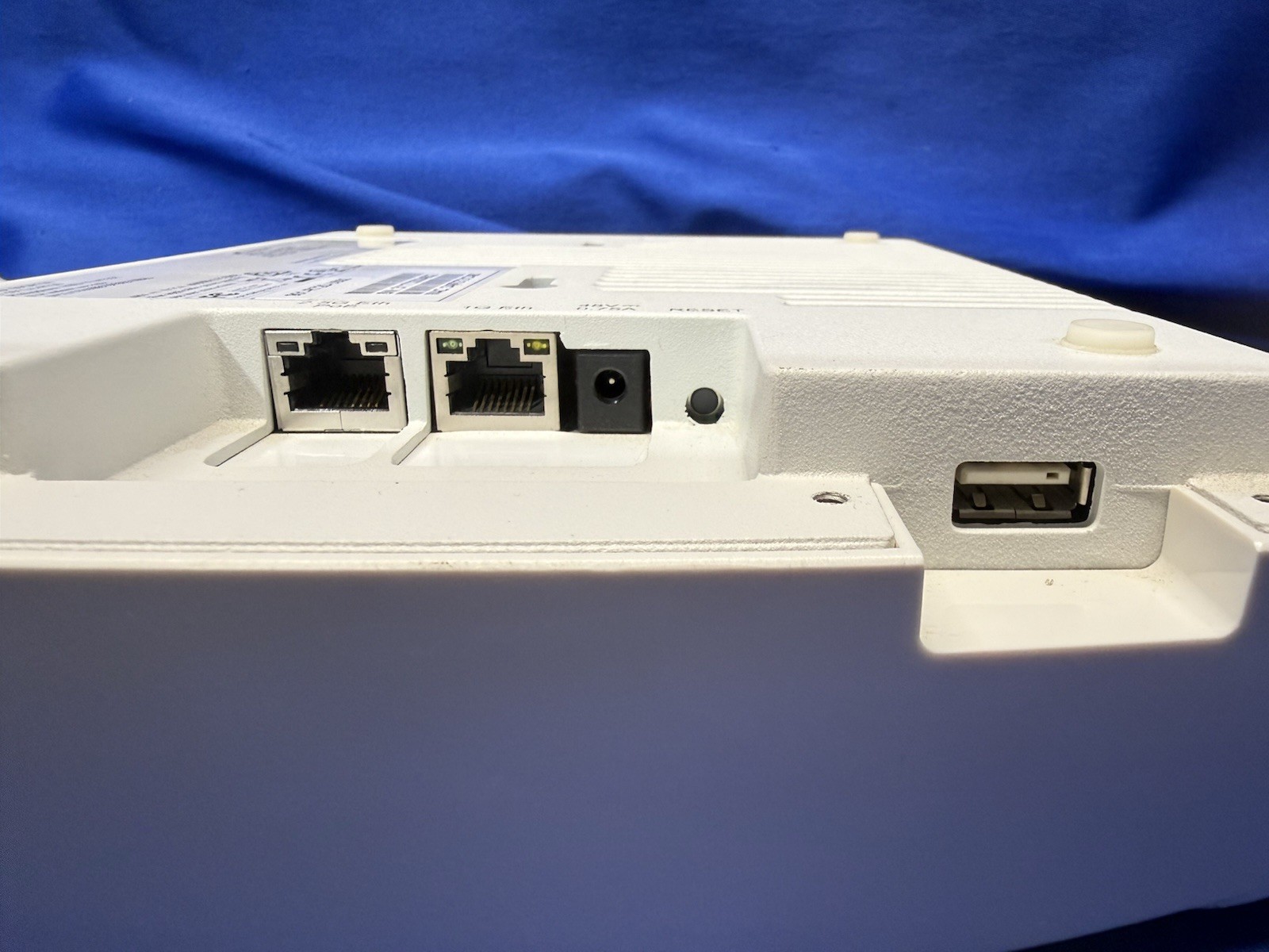 Ruckus R720 Access Point Wi-Fi Wireless w/ Bracket -Lot of 4 -No Cables -Working