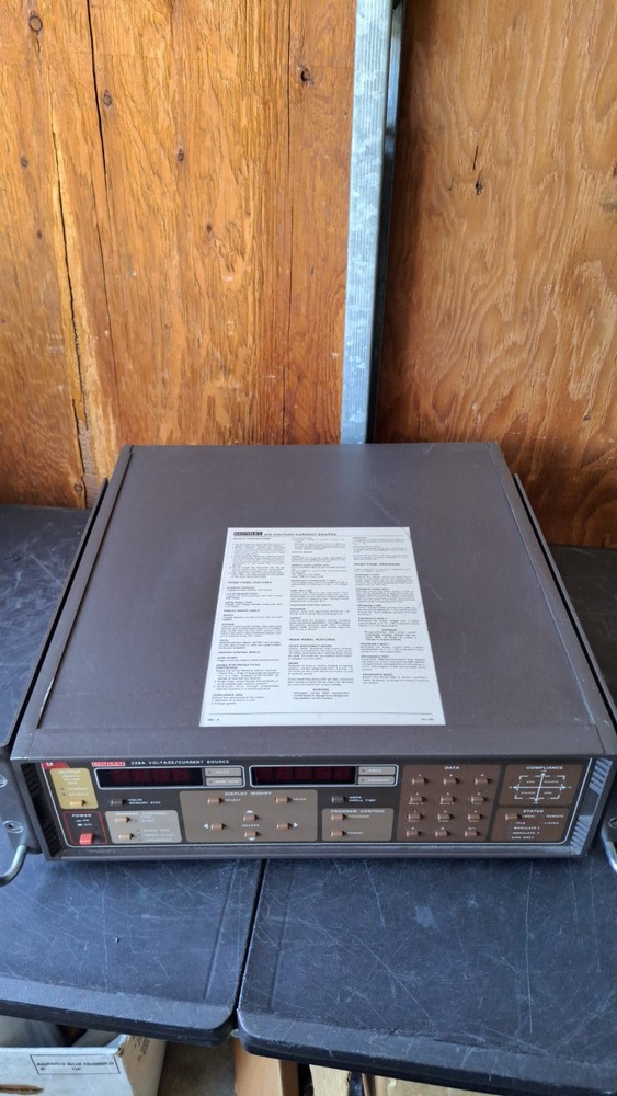 Keithley 228A Voltage / Current Source SN/439171