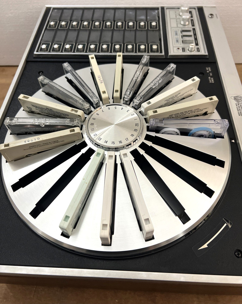 Panasonic RS-296US Automatic Reverse Cassette Player Carousel Tested Watch Video