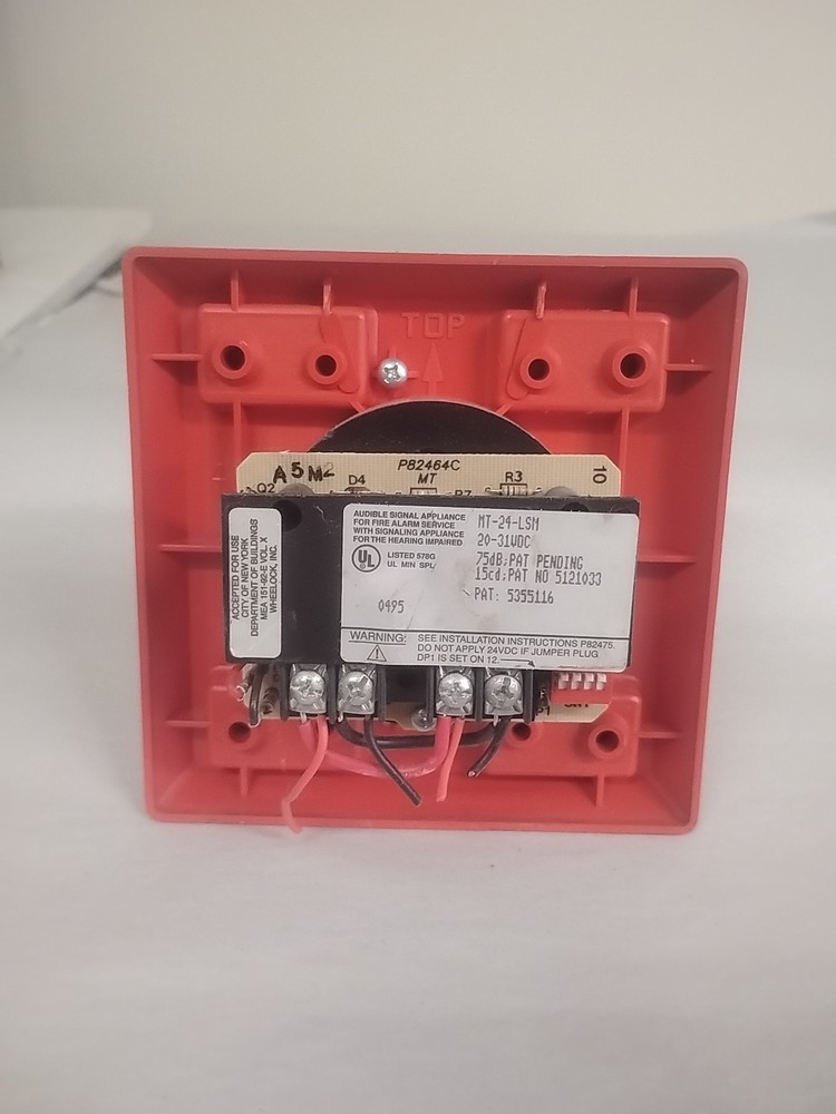 Wheelock MT-24-LSM Wall Mount Horn Strobe. Preowned