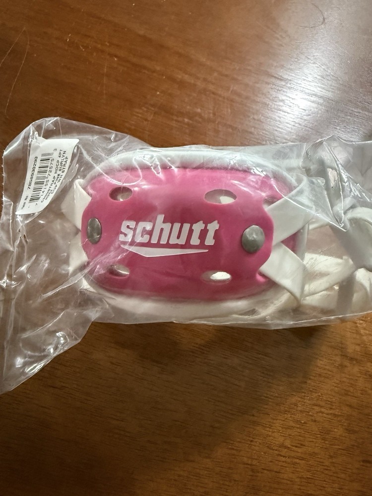 Schutt 4Pt High Chinstrap Pink