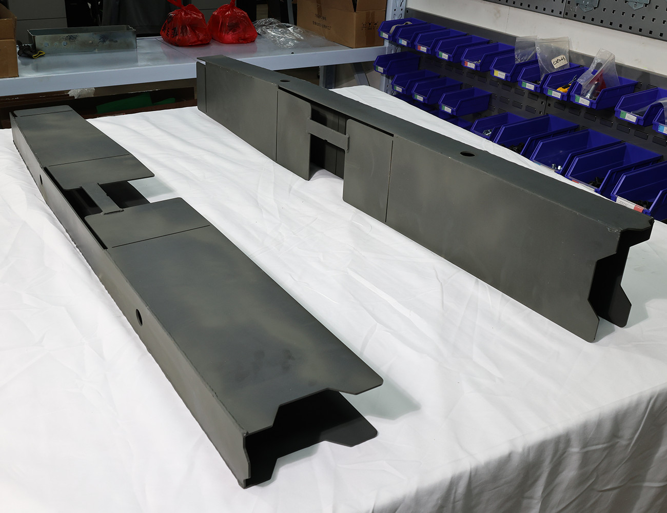 Centre/Mid/Mid rear frame for 2007-2014 Silverado &Sierra 1500 Reg/Ext /Crew Cab