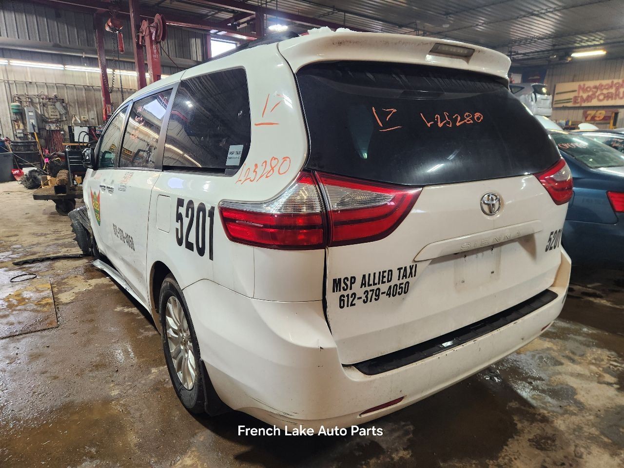 Automatic Transmission FWD 3.5L Fits 17-20 SIENNA 1302546