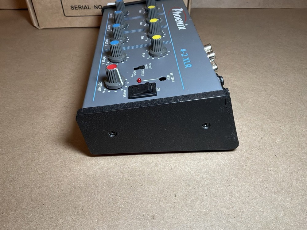 Phoenix 42 XLR 42DC-XLR| Device Only | *Damaged* UNTESTED