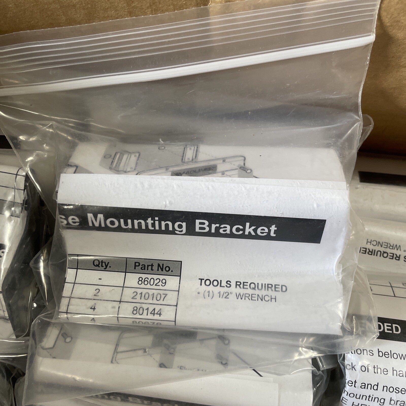 Magliner 86029 Nose Bracket,Left/Right, *lot Of 4 - 2 Packs* (8 Total Brackets)