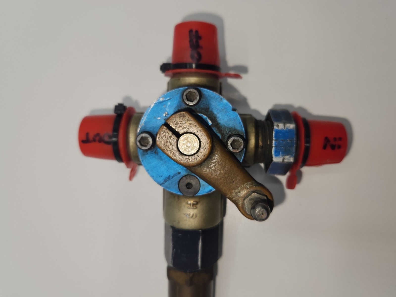 Enderle-style 4-Way Fuel Shut-Off Valve - Drag Racing / Performance Part