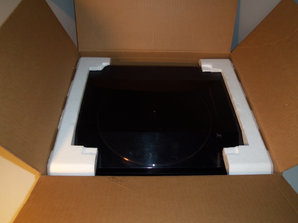 Sony PS-LX250H Automatic Stereo Turntable System Record Player w/ Box (READ)