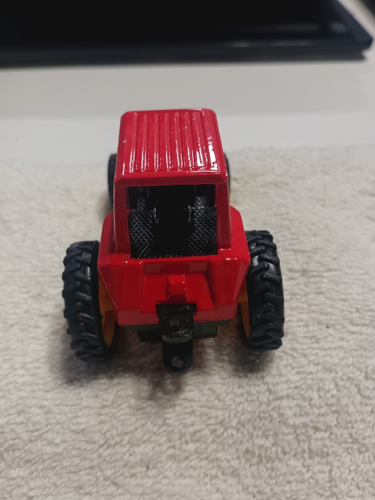 1/32 Motorized Pull and Go Red Farm Tractor