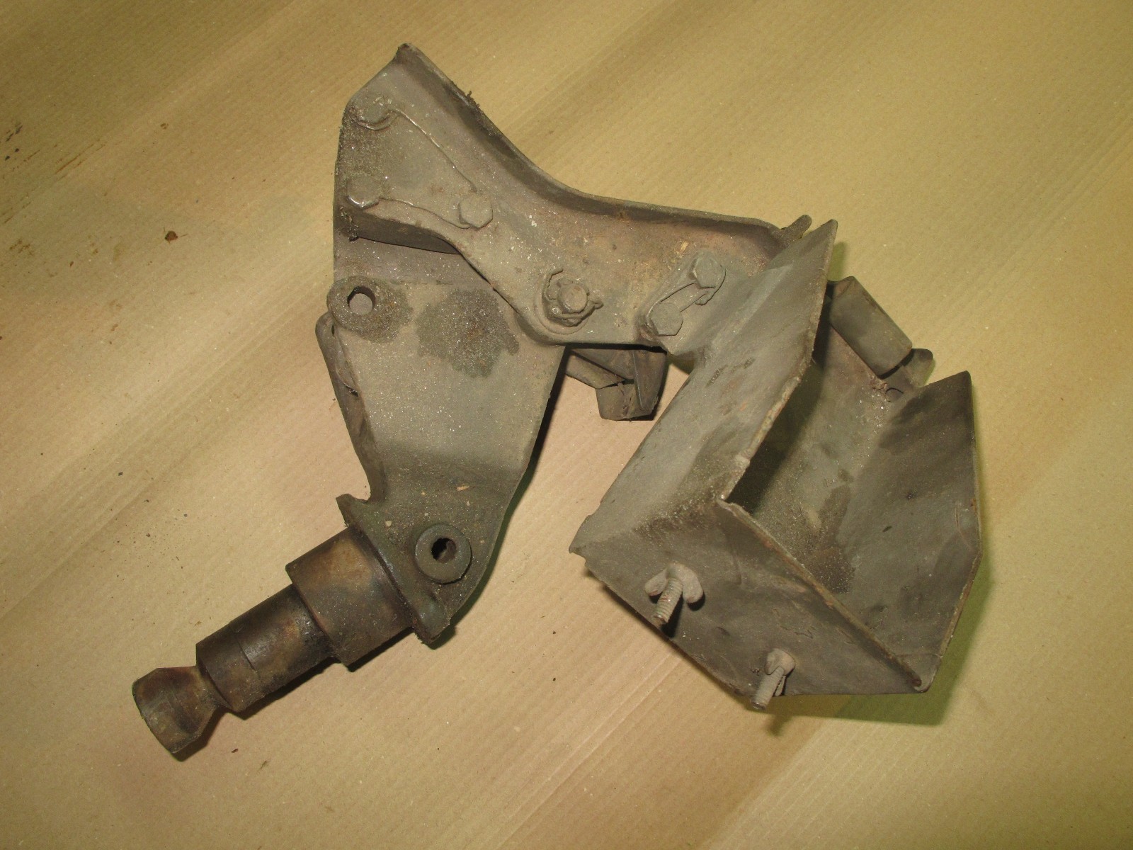 US M151 Jeep Vietnam M60 Cradle Mount Long Pintle M38 Pedestal M142 UNRESTORED