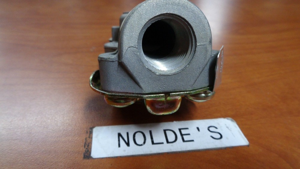 Bendix MS35746-1 Gladhand Coupling SK2266 DS768 B4