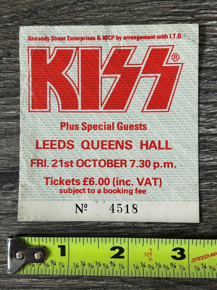 KISS TICKET STUB Lick It Up Concert Tour Leeds Queens Hall UK 1983 Vintage Kiss