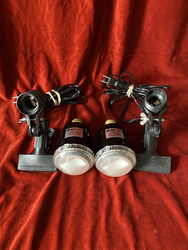 2- Rokunar SP Studio Systems Flash Unit Model 72 + 2 AC Sockets , Clamps