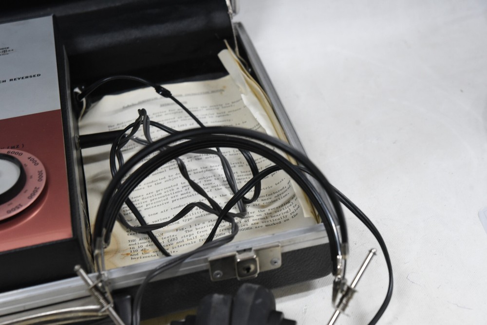 Vintage Portable Audiometer - Hearing testing Machine - Angus & Coote Sydney Aus